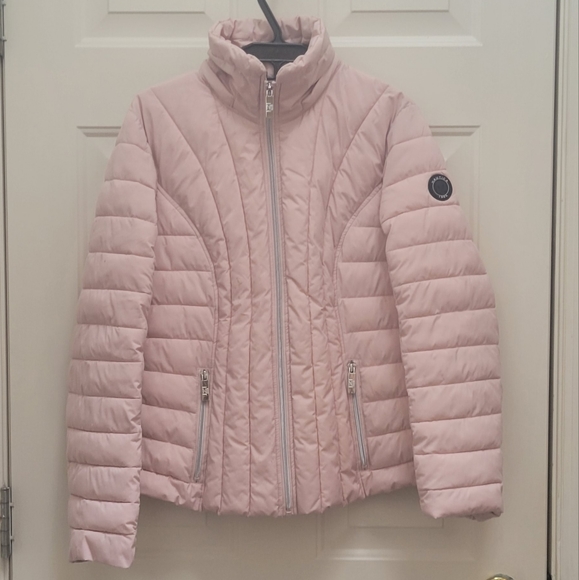 Price Drop...Women's Nautica Puffer Jacket - Picture 3 of 11